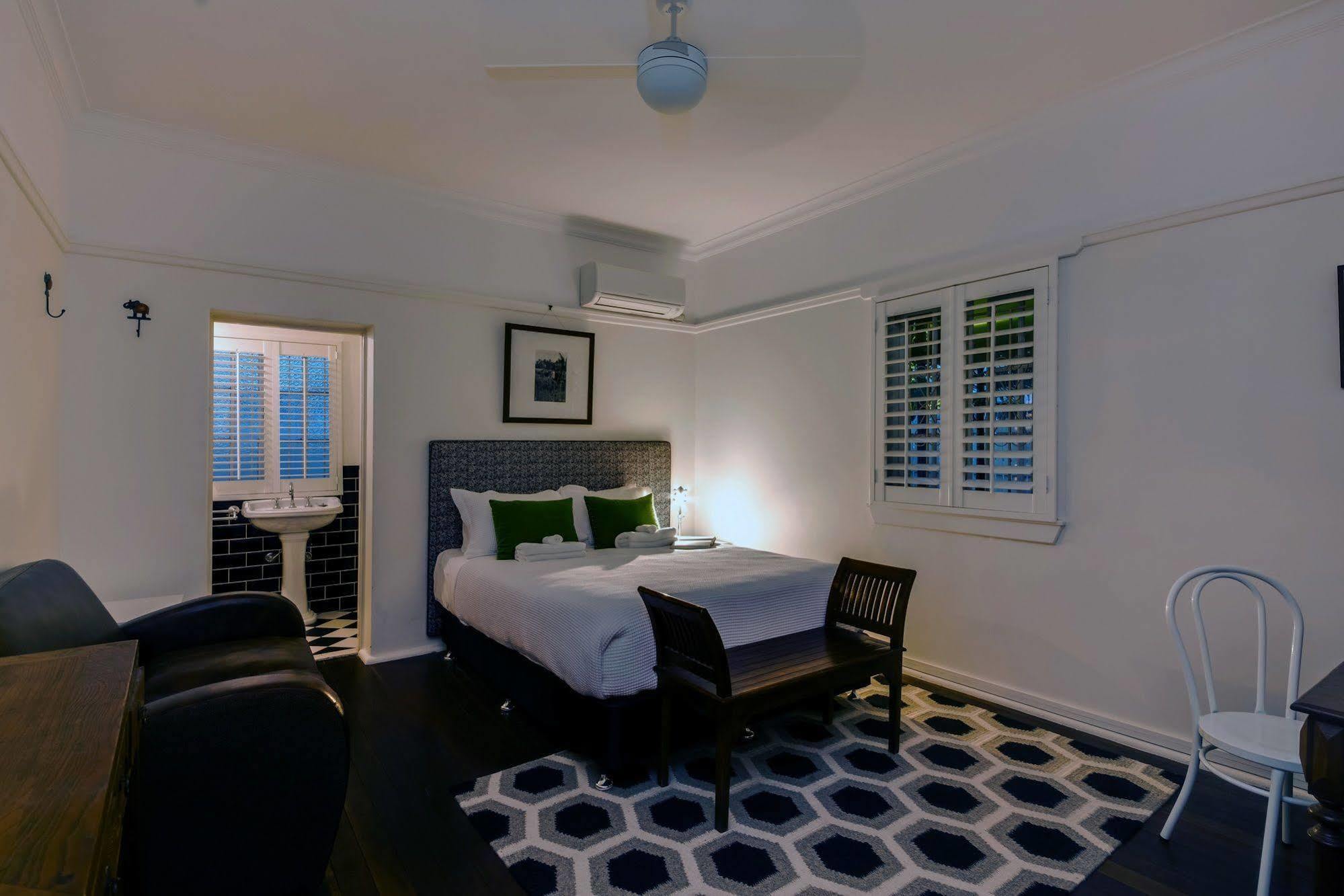 Edward Lodge New Fam Brisbane Exterior foto